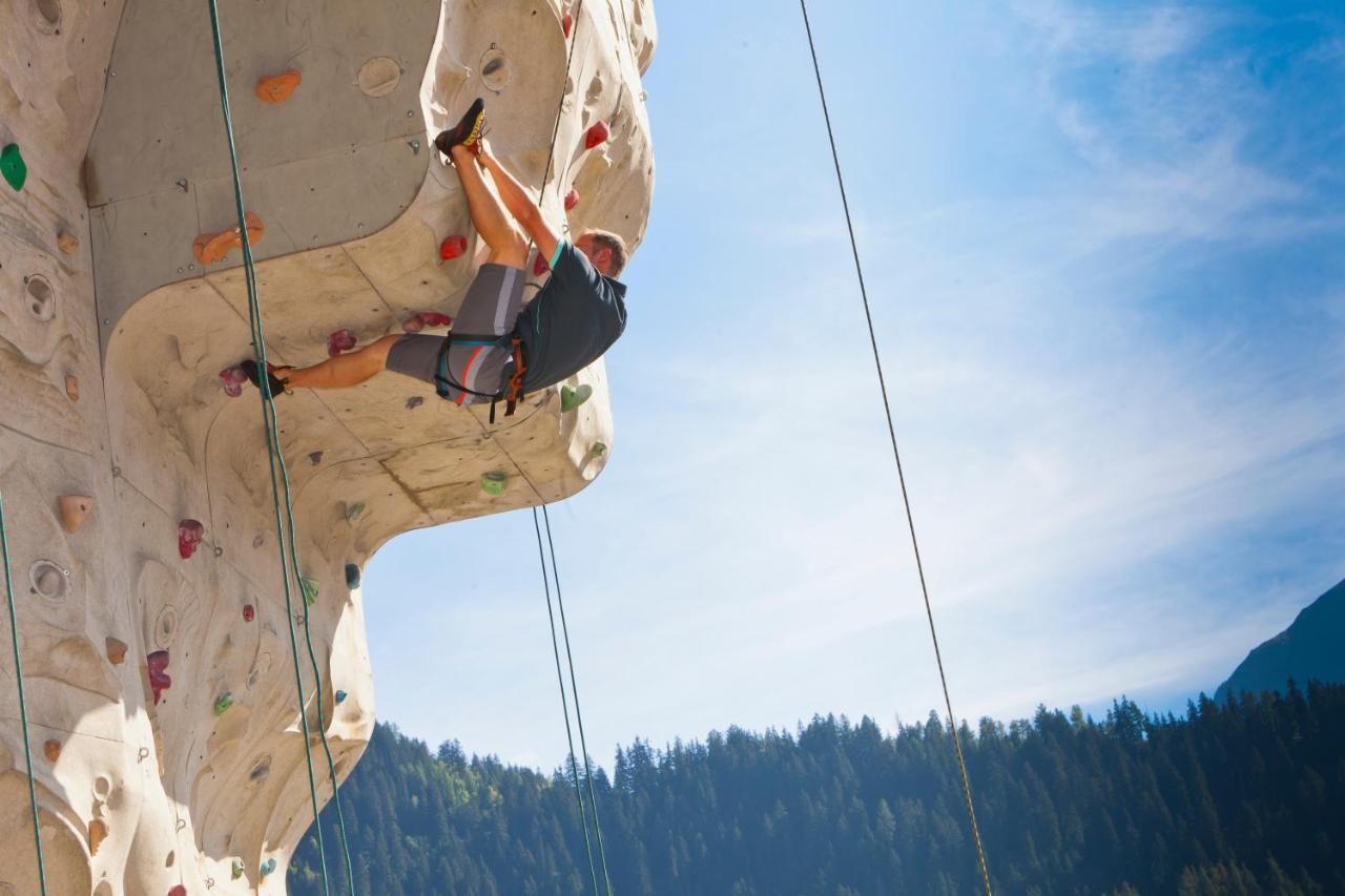 Sport Resort Fiesch, Garni Aletsch Exterior foto